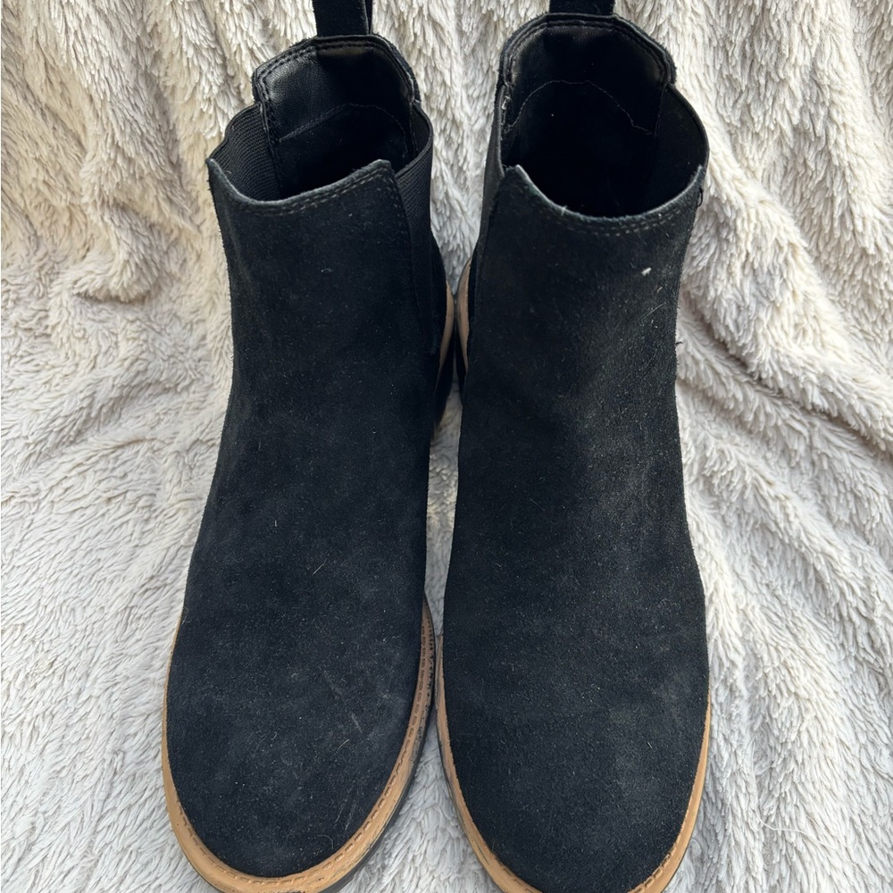 Blondo Black Suede Ankle Booties